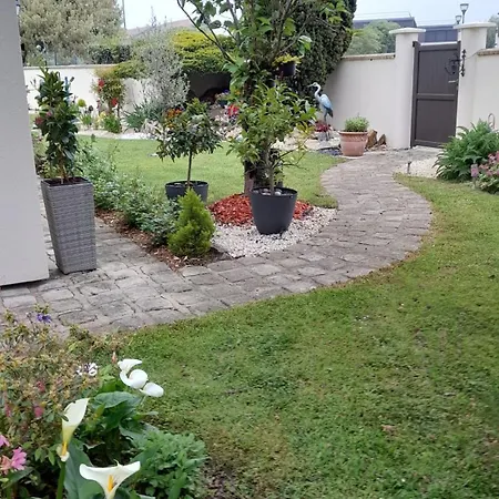 Casa vacanze Maison Accueillante Avec Jardin à Champcueil